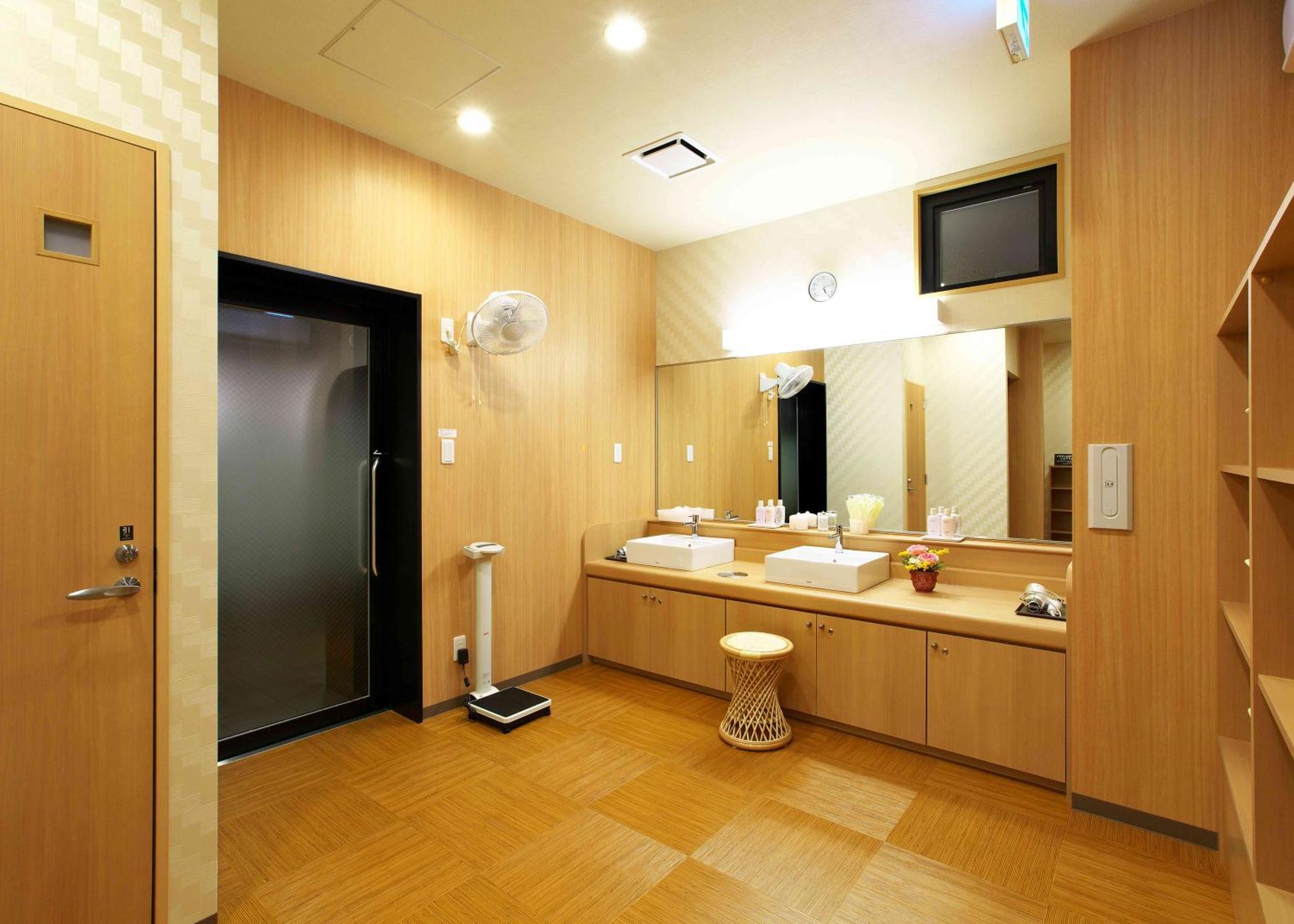 Hotel Route-Inn Sabae -Kokudou 8 Gou- Zewnętrze zdjęcie
