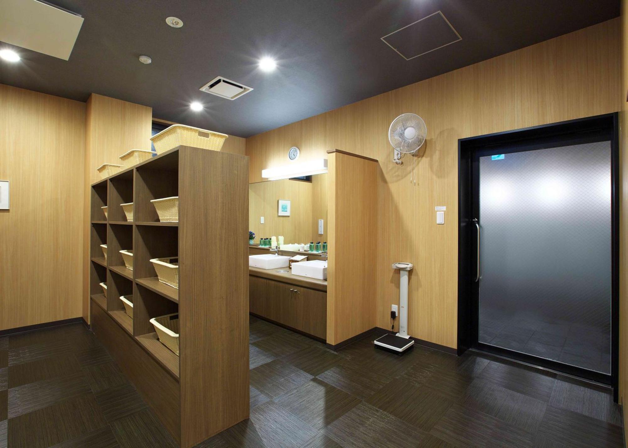 Hotel Route-Inn Sabae -Kokudou 8 Gou- Zewnętrze zdjęcie