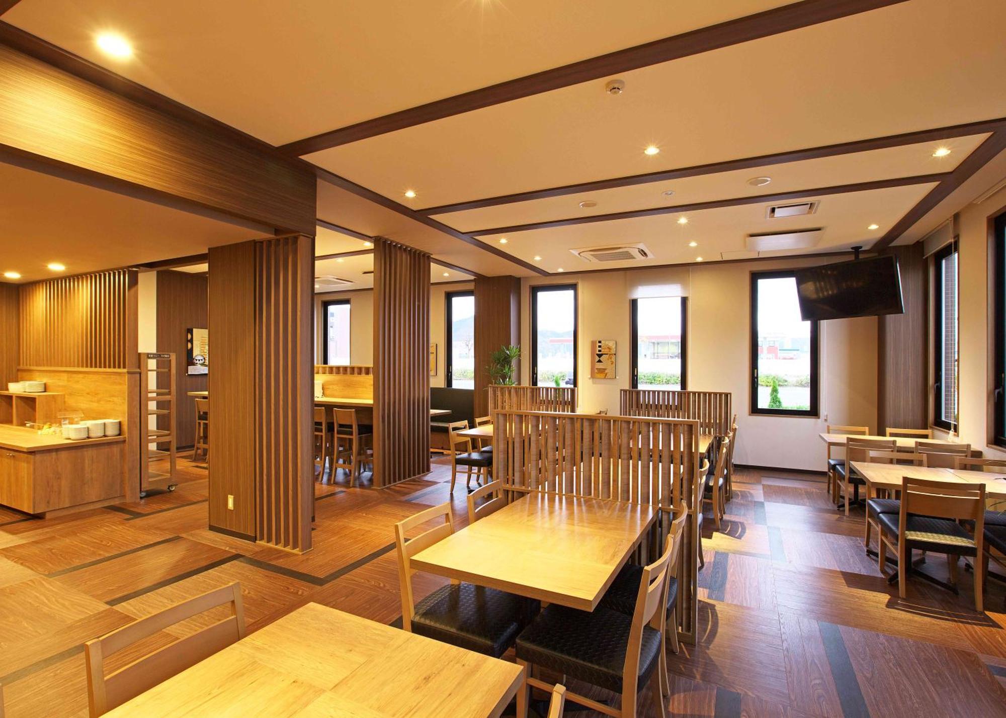 Hotel Route-Inn Sabae -Kokudou 8 Gou- Zewnętrze zdjęcie